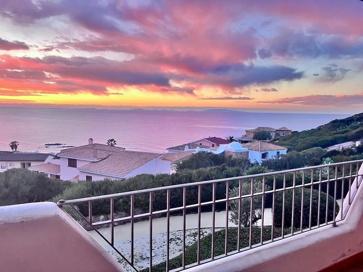 Apartment Appartamento Con Vista A 300M Dal Mare Italy